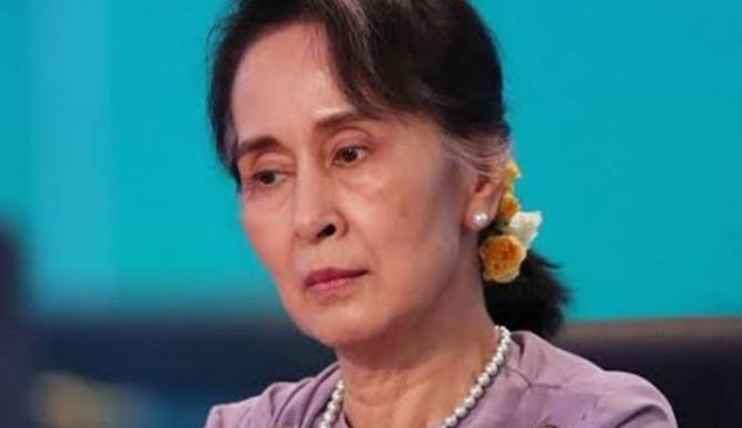 บ้านเมือง - "ซูจี"โดนเพิ่มอีก 1 ข้อหา แฉ"ทหารพม่า"เรียก ...