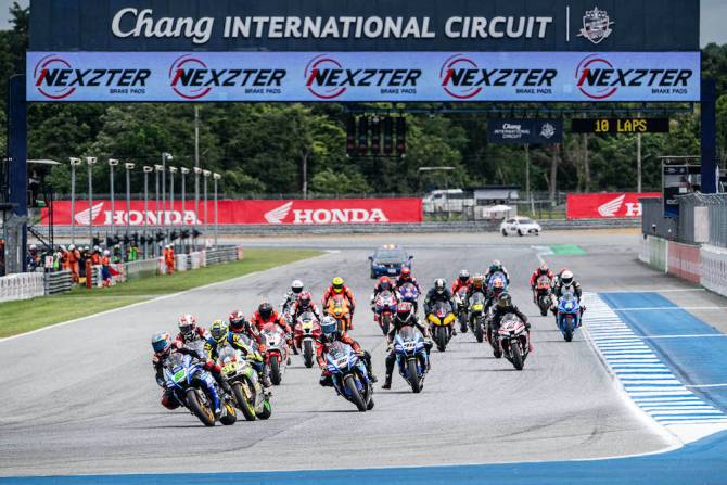 NEXZTER BRIC Superbike ดวลเดือด! "แสตมป์" คว้าชัยรุ่นใหญ่ “เบนซ์ เรซซิ่ง” ผงาดแชมป์สนาม 3