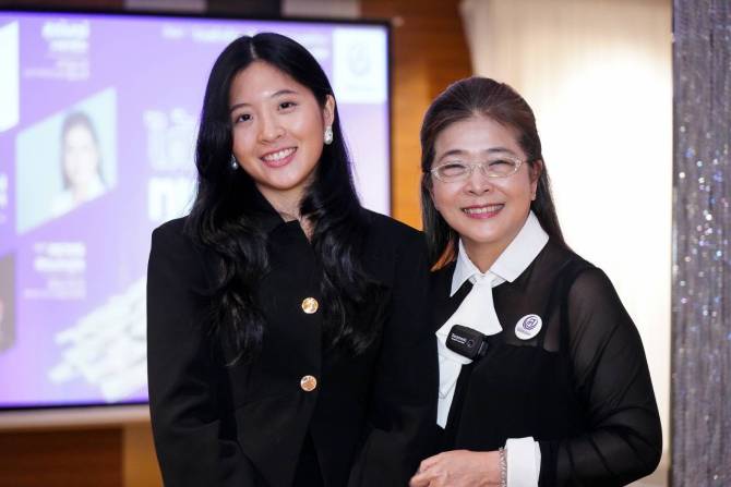 การเมืองไม่ใช่มรดกจากแม่!