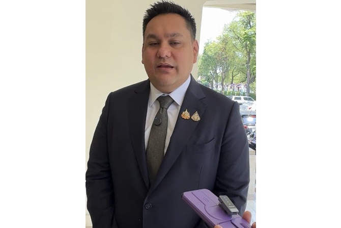 “อามินทร์” ยันพรุ่งนี้ (26 ก.พ.) เจอ “ธรรมนัส” แน่ เข้ากระทรวงเกษตรฯ ทำงานปกติ เชื่อกล้าธรรมได้ร่วมรัฐบาลแน่นอน