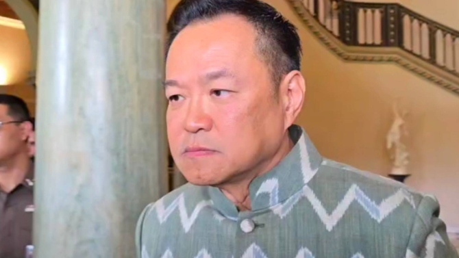 “อนุทิน” เผย ไม่ตัดทิ้งมาตรการลดภาษีน้ำมัน  ย้ำ ทำทุกทางลดภาระประชาชน พร้อมรับฟังทุกเสียงวิจารณ์