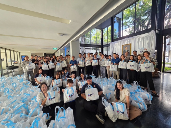 กลุ่ม ปตท. ส่งมอบความช่วยเหลือต่อเนื่อง เคียงข้างผู้ประสบอุทกภัย