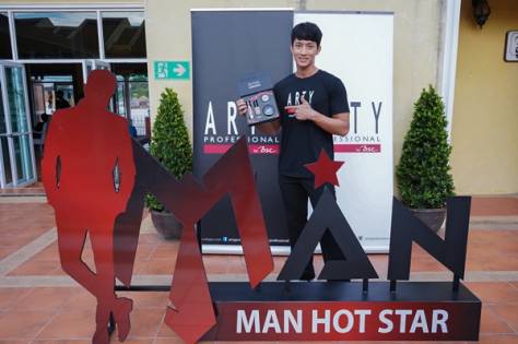 ARTY PROFESSIONAL อบรมแต่งหน้าสไตล์ “Natural Look” ให้กับผู้เข้าประกวด Man Hot Star International 2022