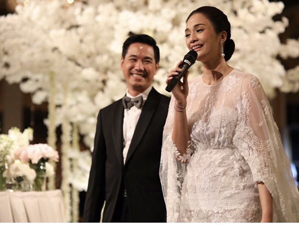 บ้านเมือง - เตียงหักอีกคู่ "ครีม" รับเลิกสามีนักธุรกิจ เผยที่ผ่านมาทำดีที่สุดแล้ว